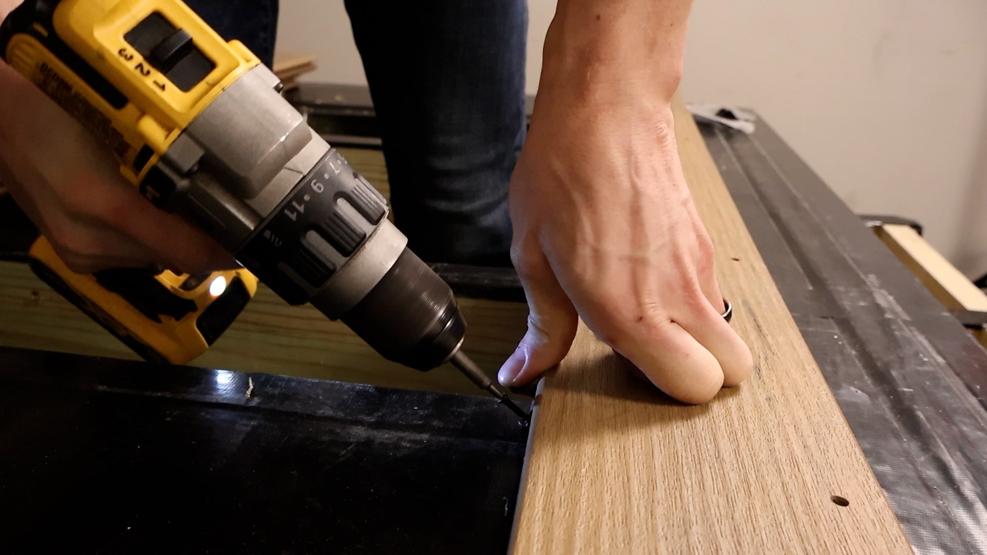 Concealoc Hidden Fasteners with Screws – Pro Deck Supply